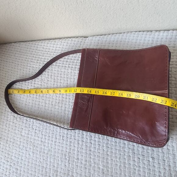 Fossil Classic Brown Leather Shoulder Bag - Picture 6 of 7